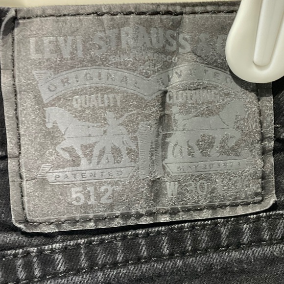 Men's Levi's 512 Slim Taper Jeans - Black - EUC - Picture 4 of 8